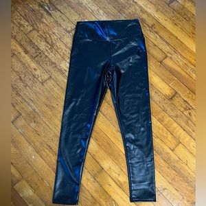 Tagoo faux leather leggings